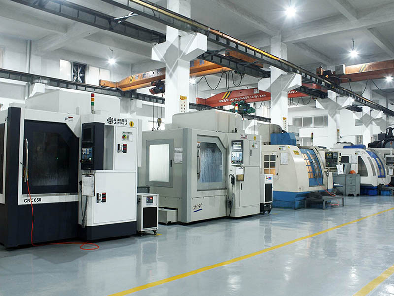 镇沅模具制造-07